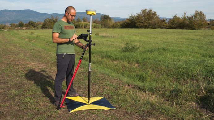 CHE COSA DEVI SAPERE PER USARE UN GPS DI PRECISIONE